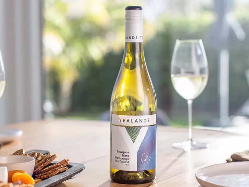 Yealands Sauv B